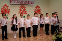 20110826_1417554534_anyak-napja13