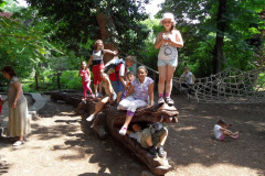 20110826_1261553621_kirandulas11