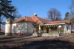 kisbiro17_20080820_1269635895
